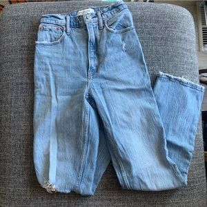 Abercrombie curve love jeans